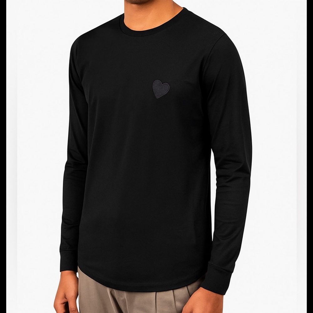 INIMIGO Classic Embroidery Heart Black Long Sleeve Tee Shirt